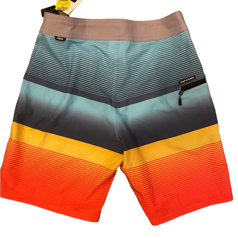 NWT Rip Curl Mirage Board Shorts - Picture 2 of 2